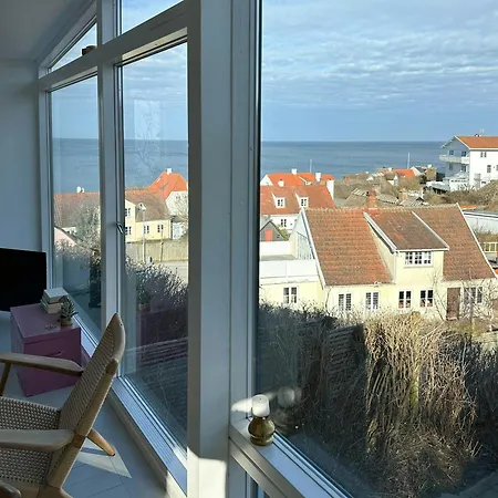 Lovely House With Sea View In