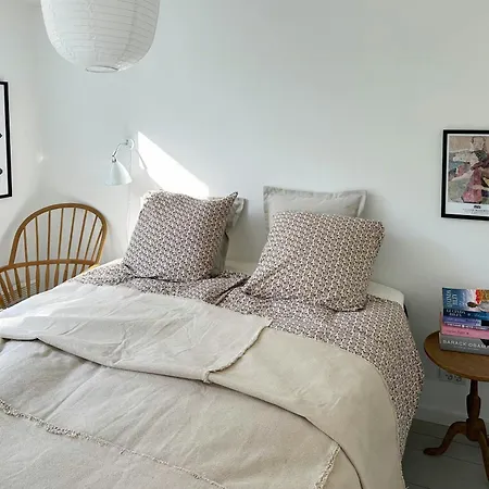 Lovely House With Sea View In Тисвиллелайе